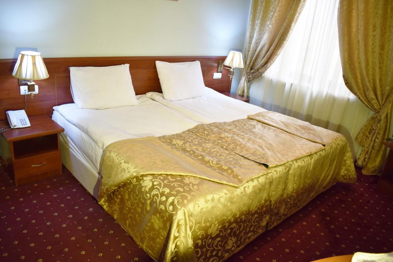Armenian Royal Palace Jerevan Eksteriør bilde